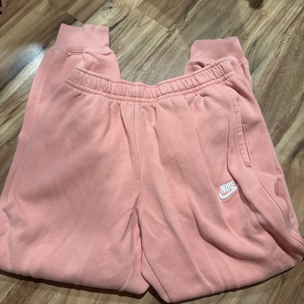 Nike Coral Sweatpants